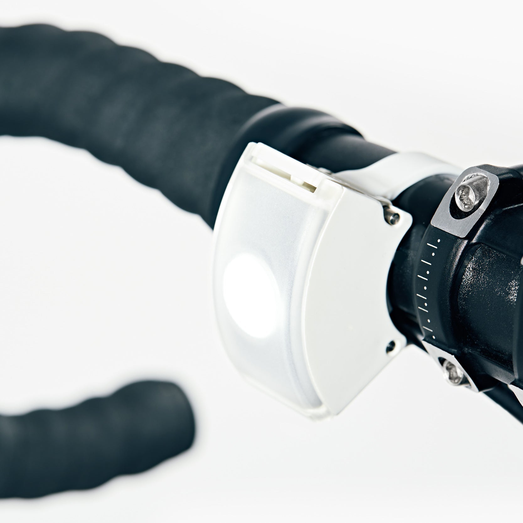 Curved Front Light - White